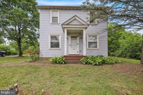 144 E Baumstown Rd, BIRDSBORO, PA, 19508-1202 | Card Image