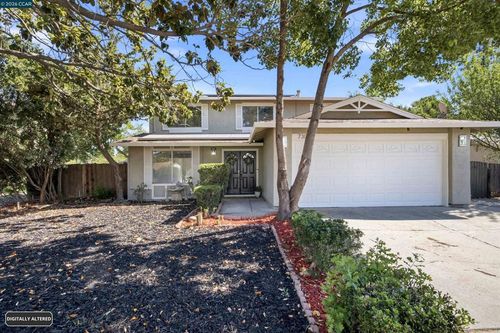 730 Stratford Ave, Dixon, CA, 95620-2221 | Card Image