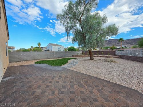 133 Montesol Dr, Henderson, NV, 89012-5601 | Card Image