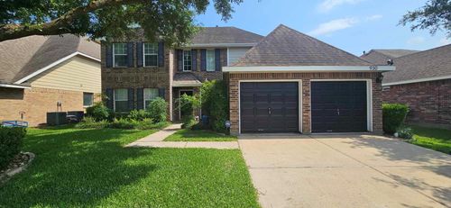 930 Sage St, Baytown, TX, 77521-6520 | Card Image