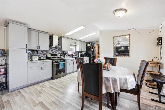 2551 W 92 Nd Ave, Home with 3 bedrooms, 2 bathrooms and 4 parking in Federal Heights CO | Image 10