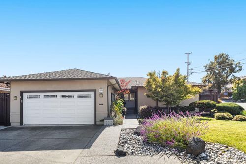 2595 Eaton Ave, San Carlos, CA, 94070-4438 | Card Image