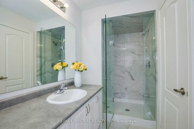 423 George Ryan Ave, House attached with 3 bedrooms, 3 bathrooms and 1 parking in Oakville ON | Image 22