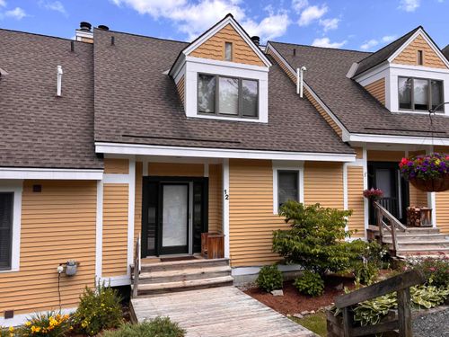12-195 Mann Rd, Wilmington, VT, 05363-9711 | Card Image