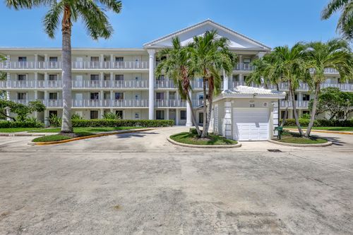 203-2621 Village Blvd, West Palm Beach, FL, 33409-6944 | Card Image