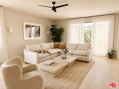302-126 N Croft Ave, Los Angeles, CA, 90048-3455 | Card Image