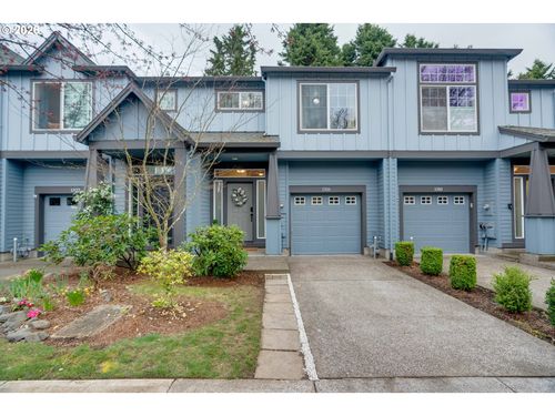 1316 Se Roundelay St, Hillsboro, OR, 97123-5229 | Card Image