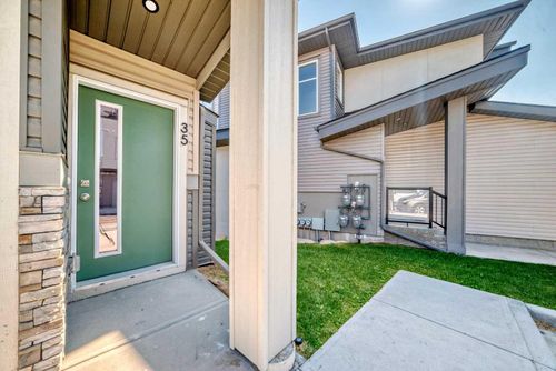 35 Spring Creek Common Sw, Calgary, AB, T3E6E2 | Card Image