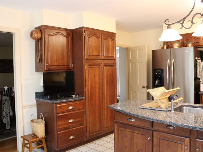 51 Hannah Dr, House other with 5 bedrooms, 3 bathrooms and null parking in Hollis NH | Image 16
