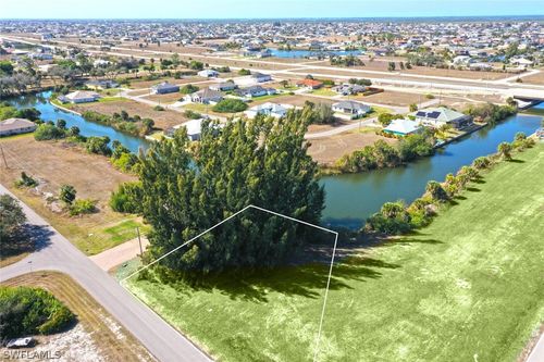 1918 Nw 30th Pl, Cape Coral, FL, 33993-5771 | Card Image