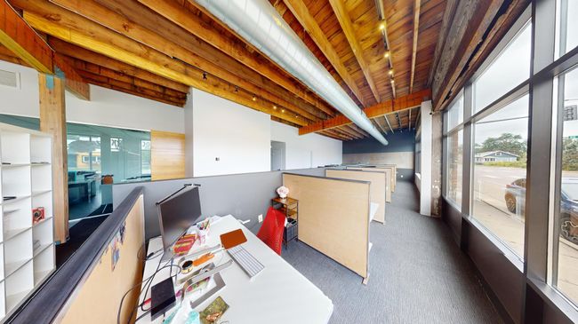 Interior | Image 8