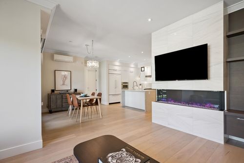 206-23189 Francis Ave, Langley, BC, V1M0G4 | Card Image