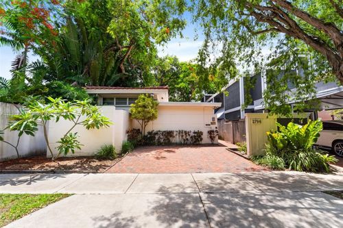 2794 Sw 22nd Ave, Miami, FL, 33133 | Card Image