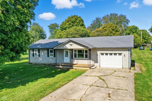 218 E Mercer St, Spiceland, IN, 47385-9730 | Card Image