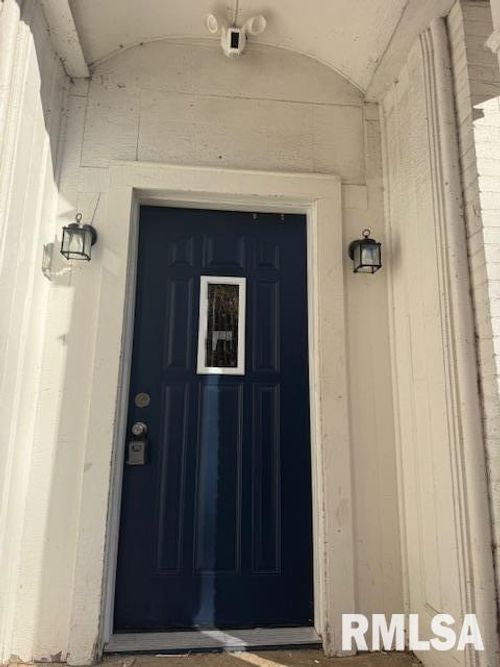 apt-c-500 S Douglas Ave, Springfield, IL, 62704-7500 | Card Image