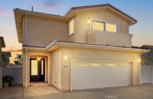 7615 Ani Way, North Hollywood, CA, 91605-3062 | Card Image