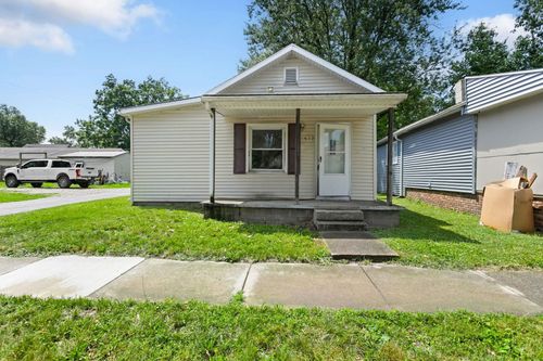 413 N 8th St, Goshen, IN, 46528-2914 | Card Image