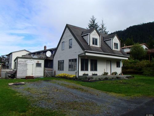 117 Somer Dr, Sitka, AK, 99835-9535 | Card Image