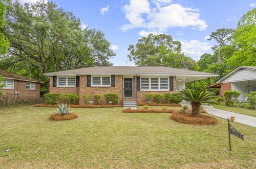 5304 Eileen St, North Charleston, SC, 29418-5804 | Card Image