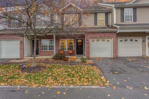 1803-636 Grove Cir, Columbus, OH, 43230-6283 | Card Image