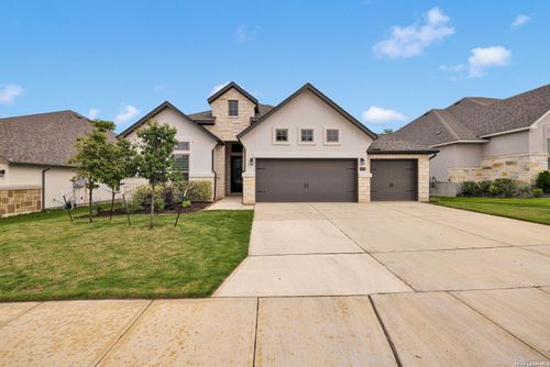 29338 Cheyenne Rdg, Boerne, TX, 78015-5190 | Card Image