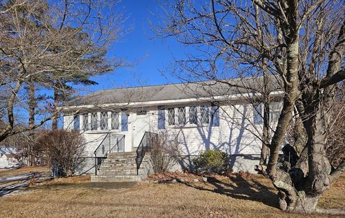 45 Pinewood Ave, Billerica, MA, 01821-1623 | Card Image