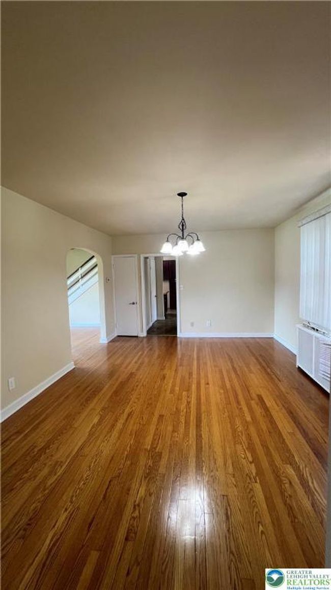 2110 Center St, House other with 3 bedrooms, 2 bathrooms and null parking in BETHLEHEM PA | Image 7