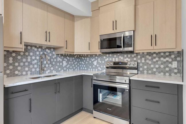 42 Collingwood Place Nw, House other with 5 bedrooms, 4 bathrooms and 2 parking in Calgary AB | Image 40