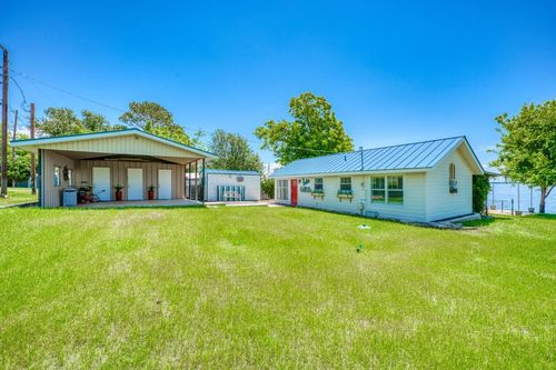 809 Lakeshore Loop, Tow, TX, 78672-4906 | Card Image