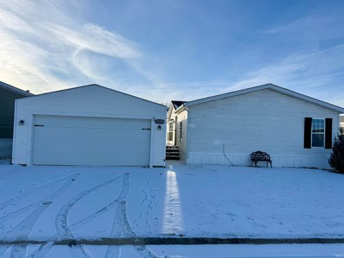 35-6911 Autumn Chase, Fort Wayne, IN, 46818-8600 | Card Image