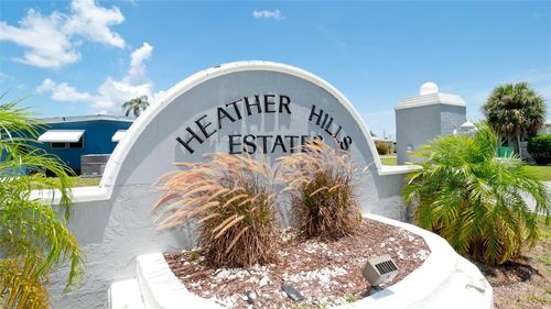 304 50th Avenue Ter W, BRADENTON, FL, 34207-2743 | Card Image