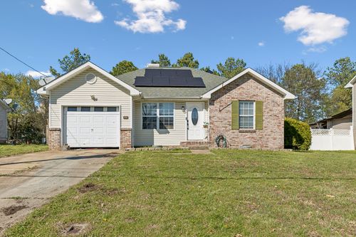 3843 Marla Cir, Clarksville, TN, 37042-7237 | Card Image