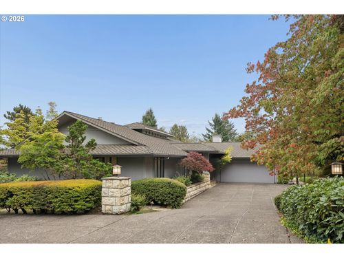 26 Monticello Dr, Lake Oswego, OR, 97035-1416 | Card Image