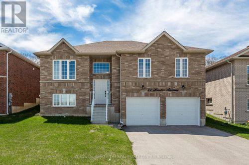 41 Hunter Avenue, Tay (Victoria Harbour), ON, L0K2A0 | Card Image