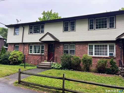 2-8 Canterbury Ln, Clinton, CT, 06413-2154 | Card Image