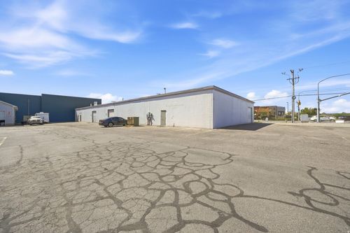 785 W 600 N, North Salt Lake, UT, 84054-2796 | Card Image