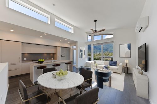 208-1500 Scott Cres, Squamish, BC, V8B1G5 | Card Image