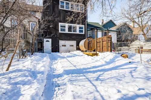 722 E 3rd St, Duluth, MN, 55805-3975 | Card Image