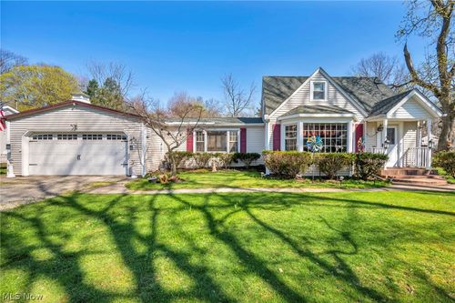 8031 Brichford Rd, Mentor, OH, 44060-5918 | Card Image