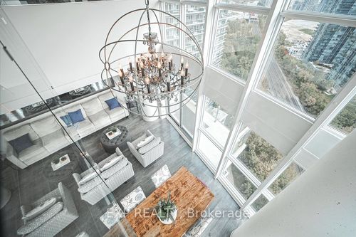 2304-155 Legion Rd N, Etobicoke, ON, M8Y0A7 | Card Image