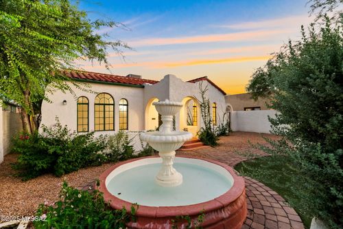 2210 E 6th St, Tucson, AZ, 85719-5231 | Card Image