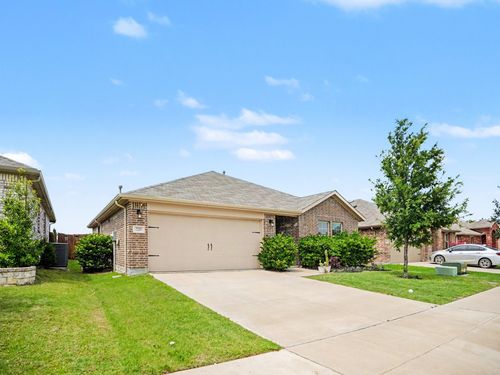 2205 Kingfisher St, Crandall, TX, 75114-5168 | Card Image