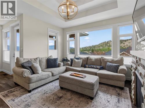 136 Sendero Cres, Penticton, BC, V2A0C4 | Card Image