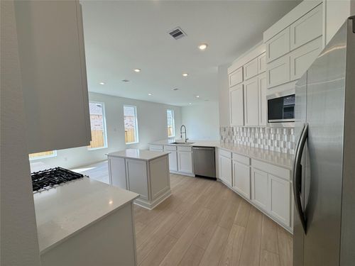 4227 Eagle Pass Dr, Rosenberg, TX, 77469-0009 | Card Image