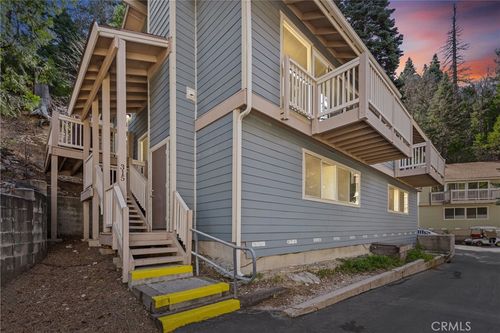 315 Canyon Crest Ln, Lake Arrowhead, CA, 92352 | Card Image