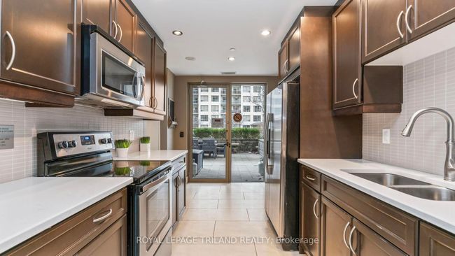 2303 - 330 Ridout St S, Condo with 2 bedrooms, 2 bathrooms and null parking in London ON | Image 43
