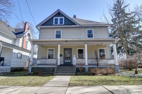 34 Park Pl, East Aurora, NY, 14052-2310 | Card Image