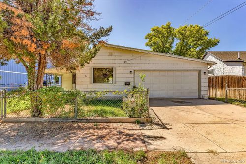 911 W 1st St, Florence, CO, 81226-1323 | Card Image