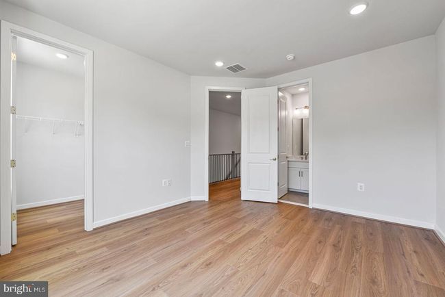1609 Fellowship Sq, Townhouse with 3 bedrooms, 4 bathrooms and null parking in RESTON VA | Image 15