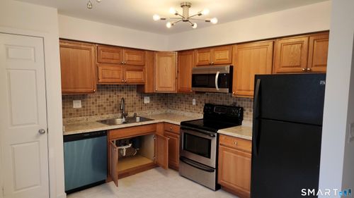 a3-1414 Whitney Ave, Hamden, CT, 06517-2442 | Card Image